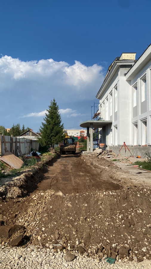 Строительство дороги, парковки гостинница Тулпар. г. Менделеевск